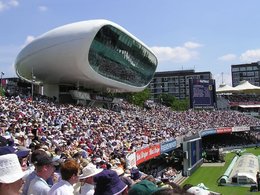 Tiskové centrum na kriketovém stadionu v Londýně © Wikipedia
