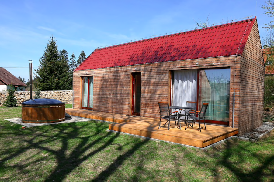 Apartmány s koupacími sudy u Velkého Dářka